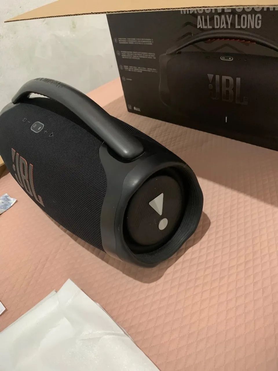 Jbl boombox 3