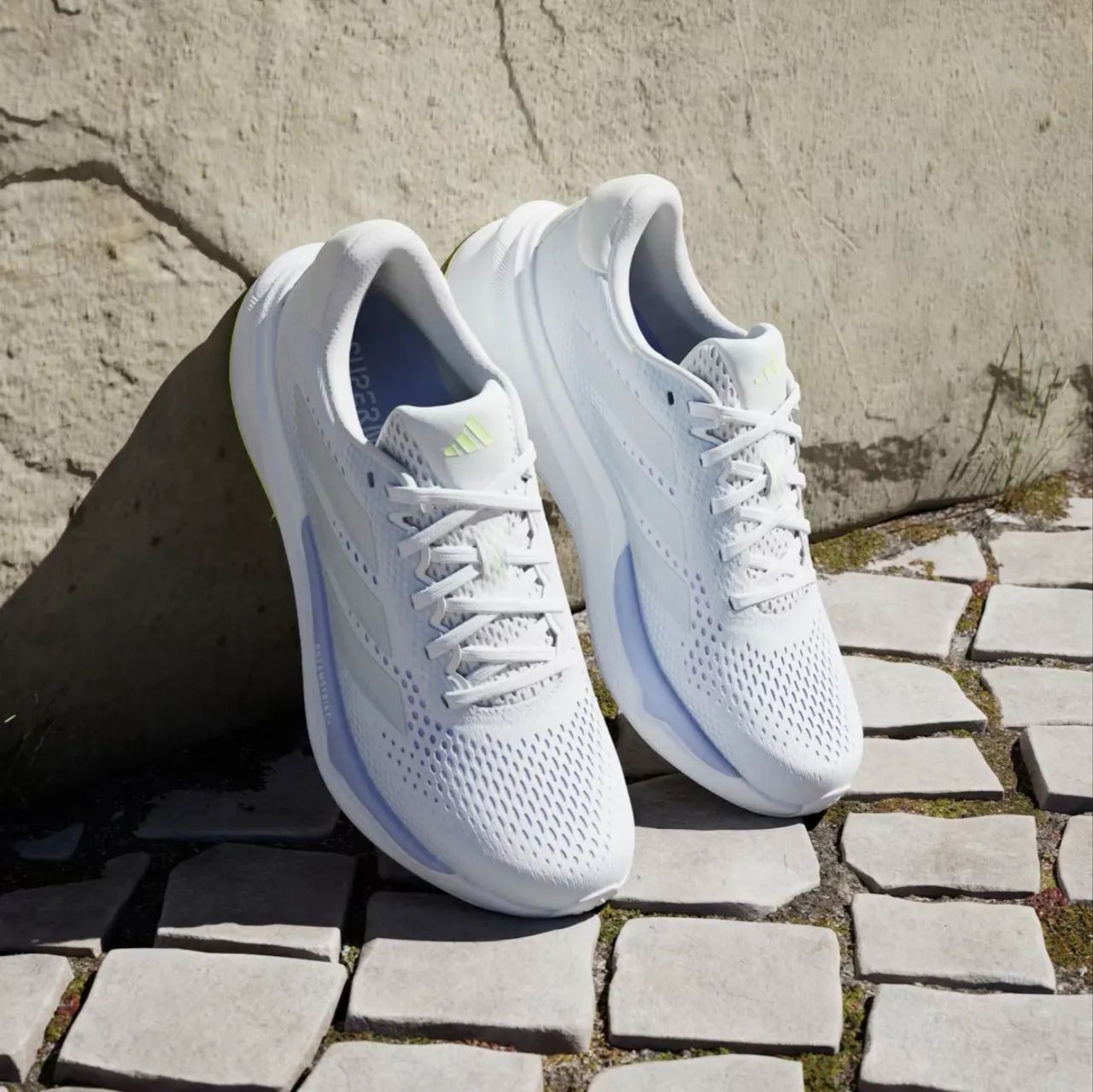 Tênis Adidas Supernova Stride 2.0 - Foto 5