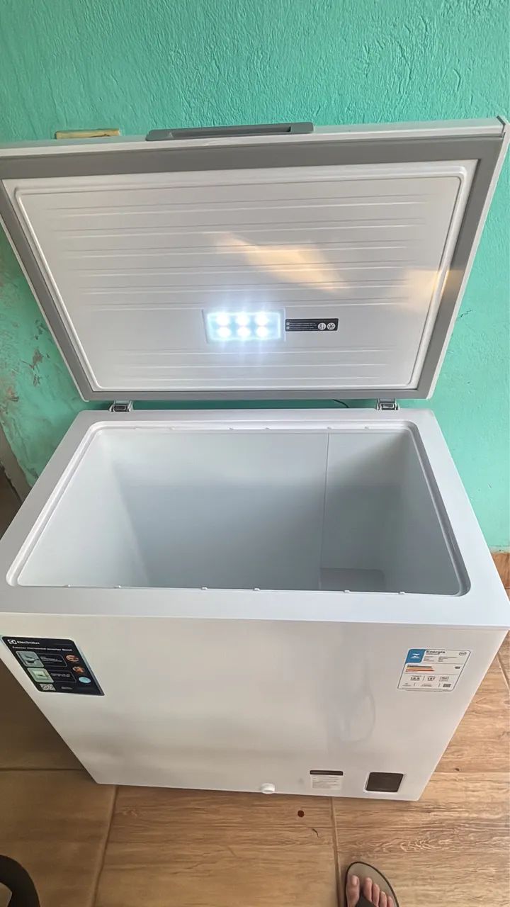 Freezer eletrolux 200L - Foto 2