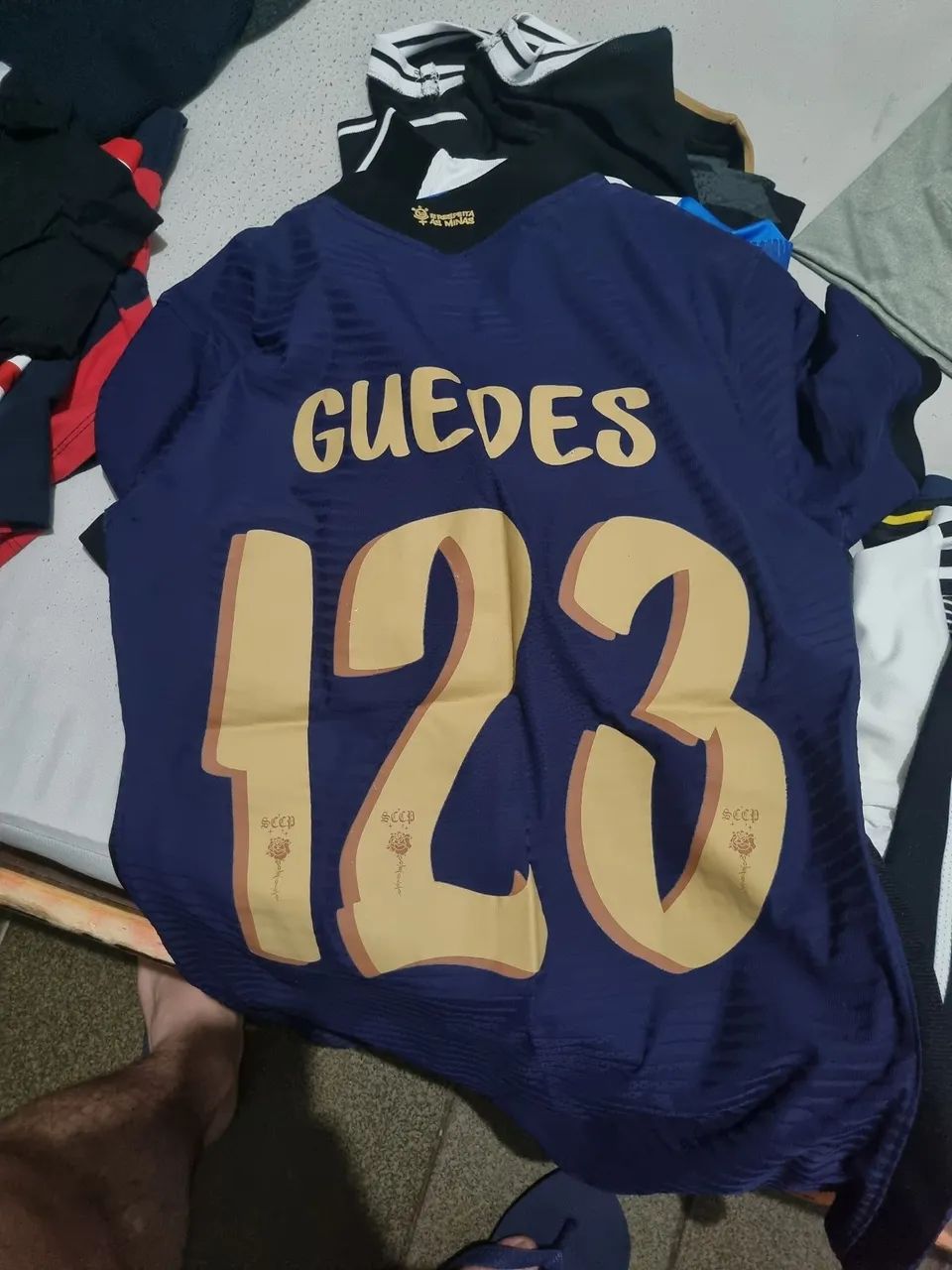 3 CAMISETAS E 2 CORTA-VENTOS DO CORINTHIANS ORIGINAIS - Foto 5