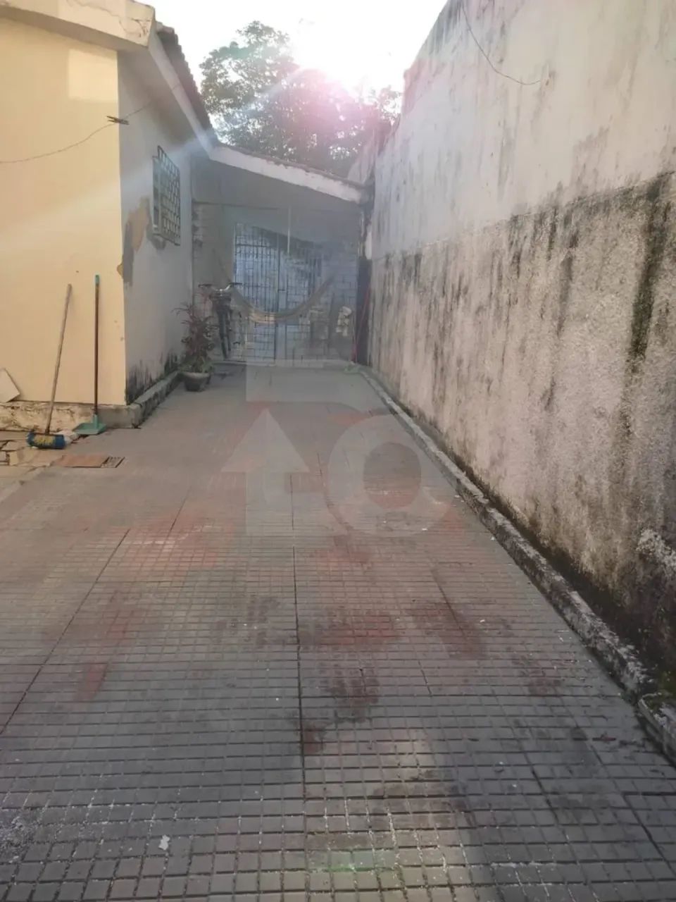 Casa Duplex de 182m² no Bairro Salgado Filho com 5 Quartos, 3 Banheiros e 5 Garagens - Foto 4