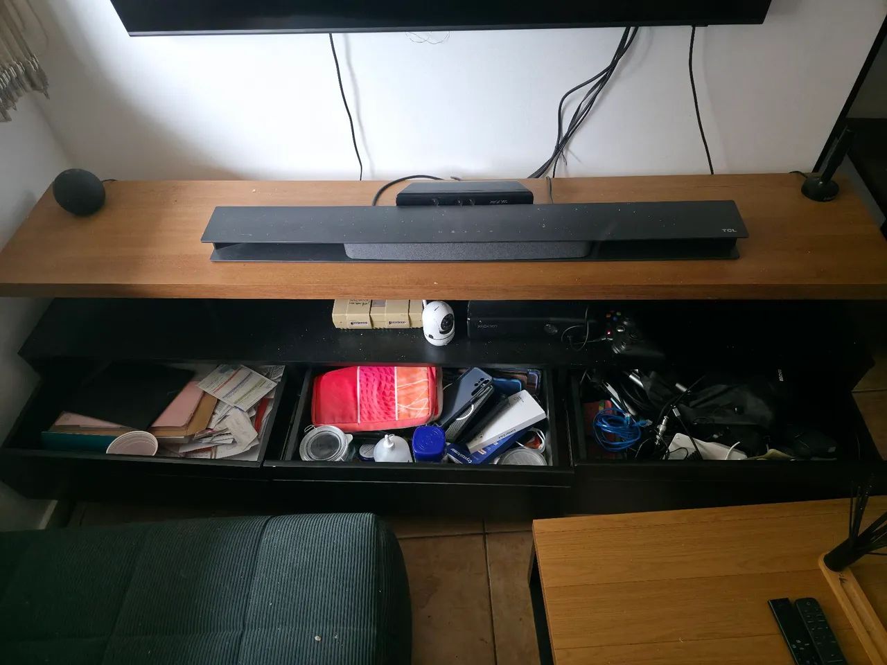 Rack TV 1.8m madeira e preto - Foto 3