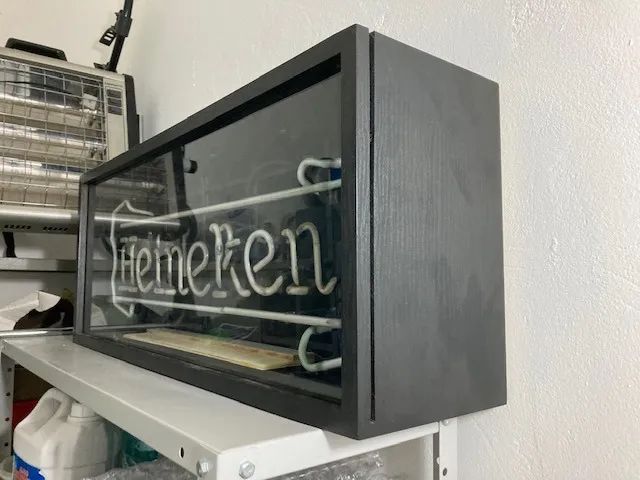 Neon - Foto 3