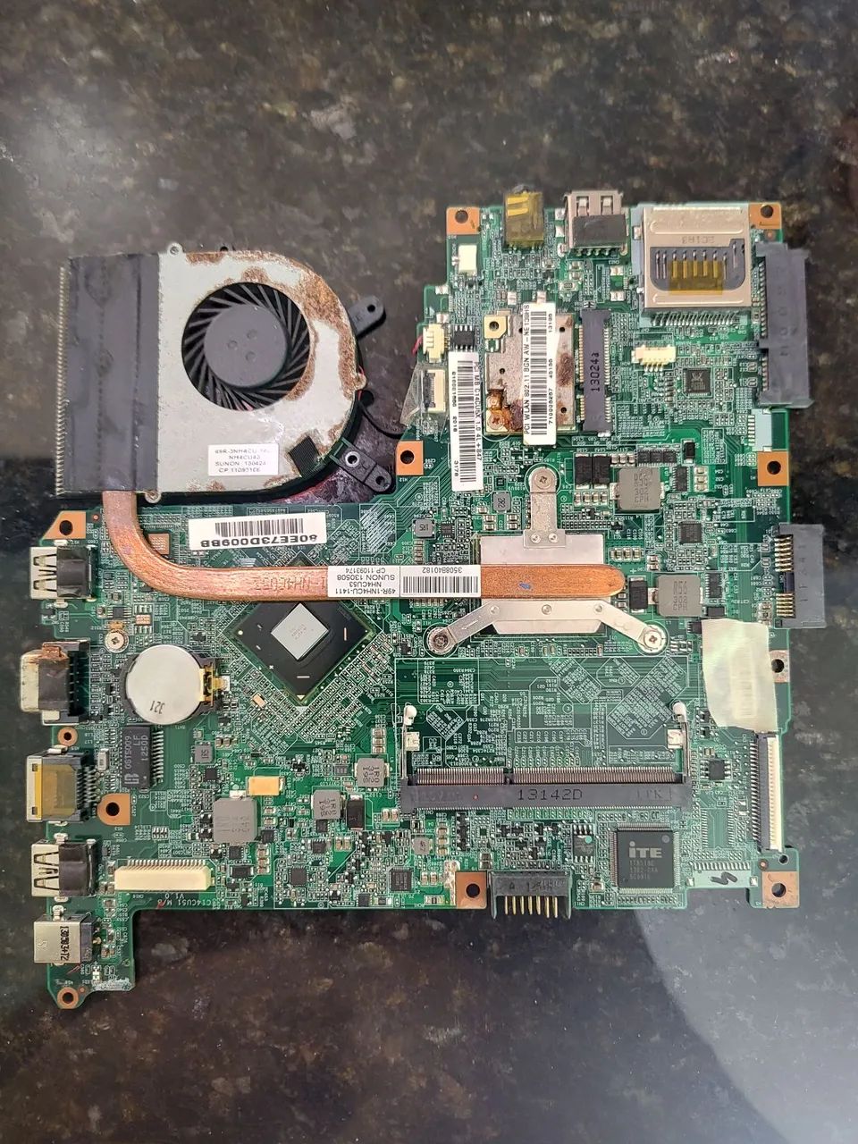 Vendo Placa e Cooler do notebook CCE Ultra Thin U45L - Foto 2