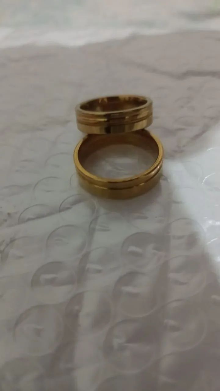 Alianças banhada ouro