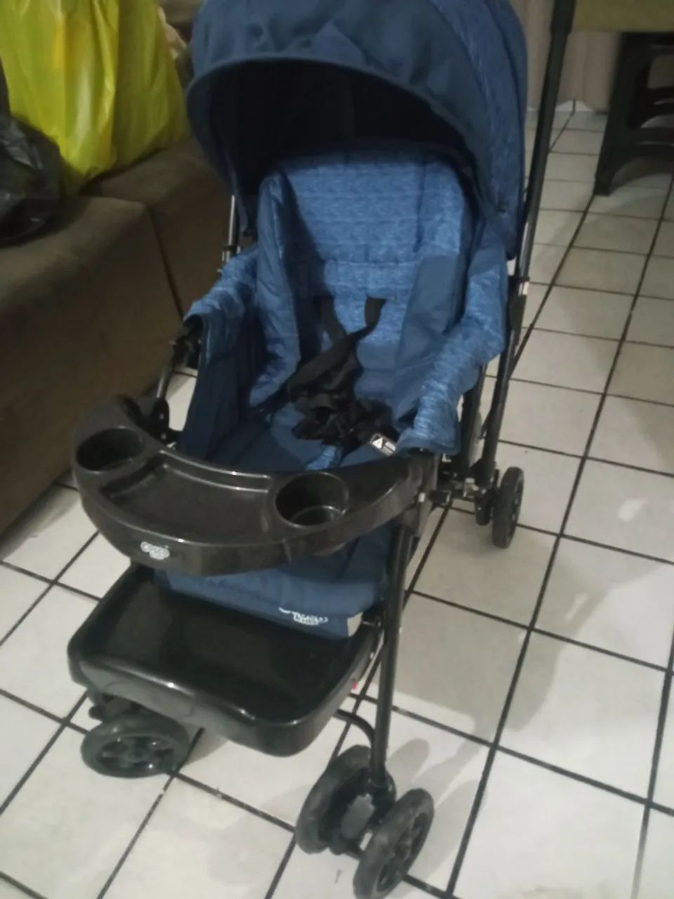 Carrinho de bebê cosco kids azul - Foto 2