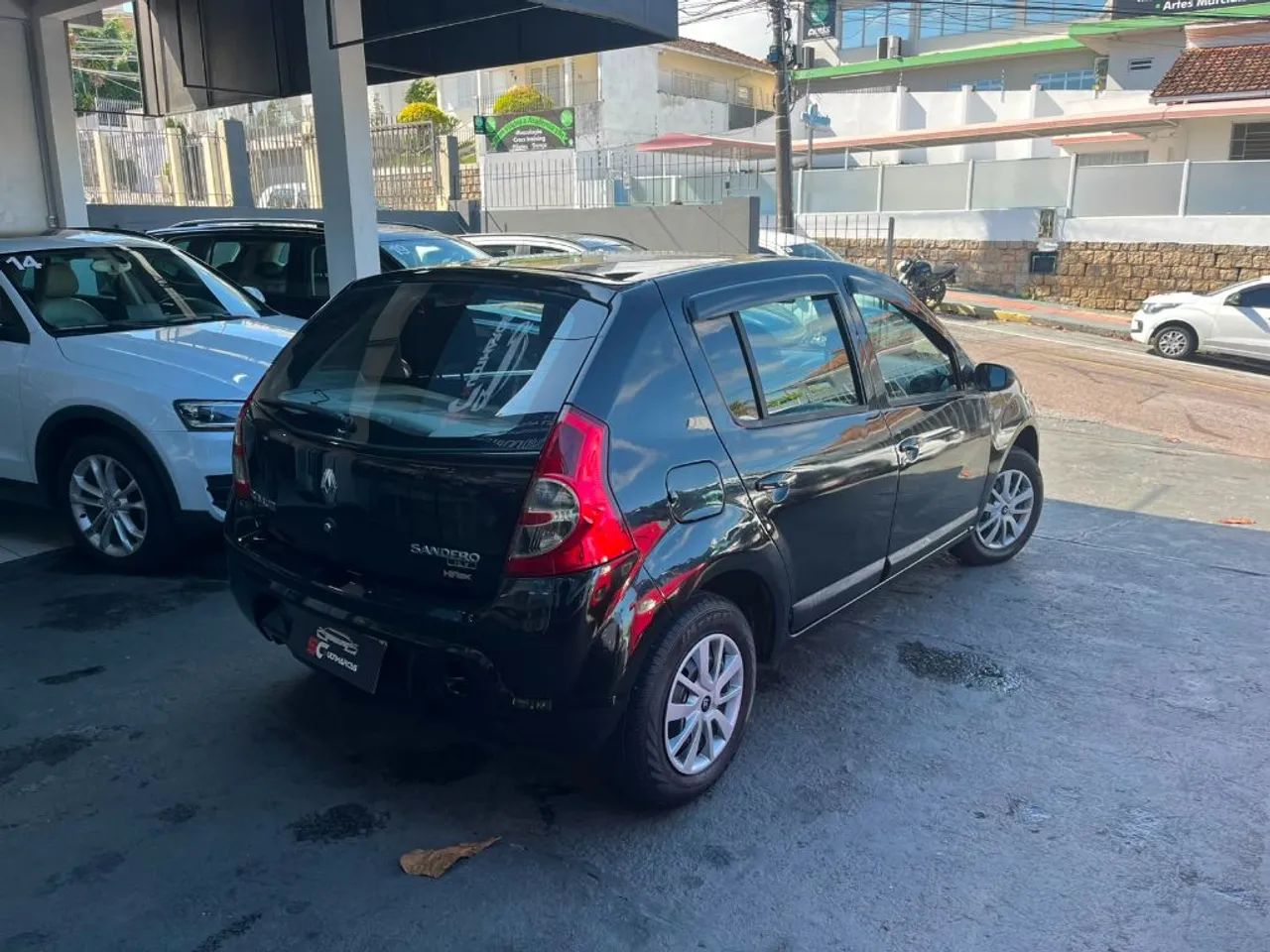 Renault Sandero Expression Hi-flex 1.0 16V 5P 2009 - Foto 4