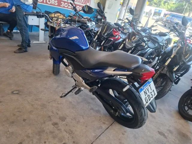 Honda CB300r 2011 - Foto 3