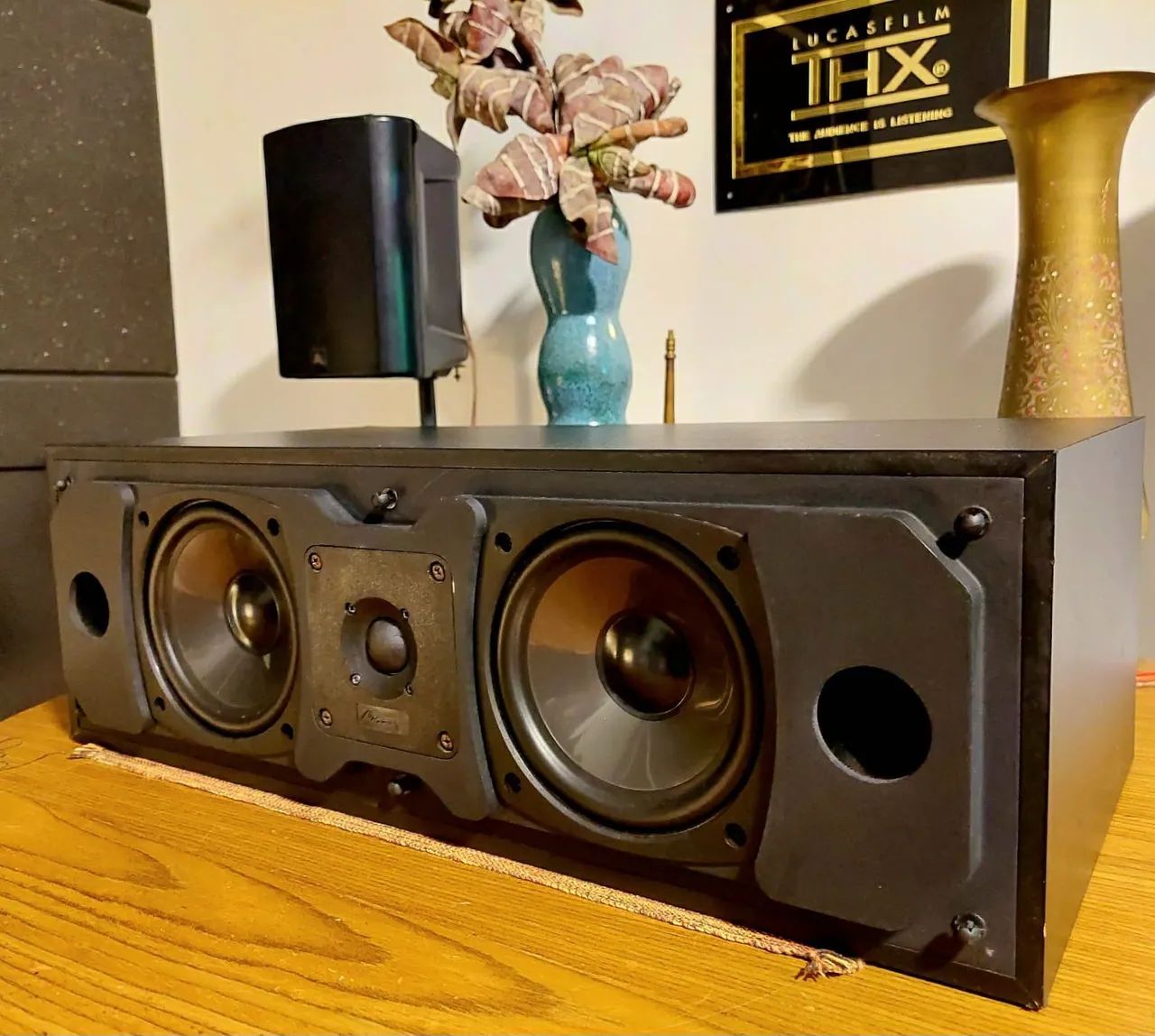 Caixa CENTRAL MIRAGE/KLIPSCH MC-3 175W 8ohms 90dB
