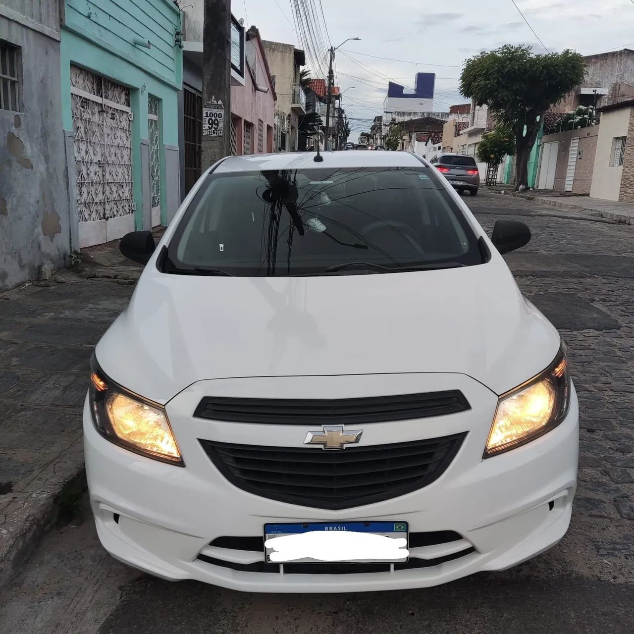 Chevrolet Onix ONIX HATCH Joy 1.0 8V Flex 5p Mec. 2019