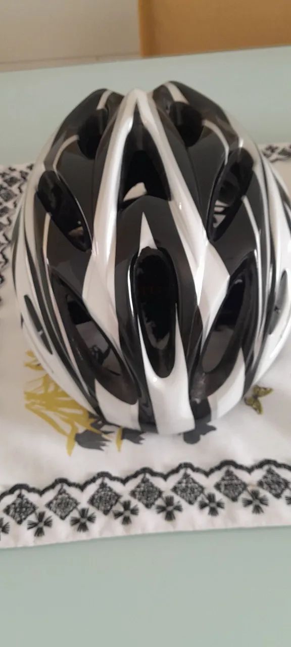Capacete de ciclistas  - Foto 2