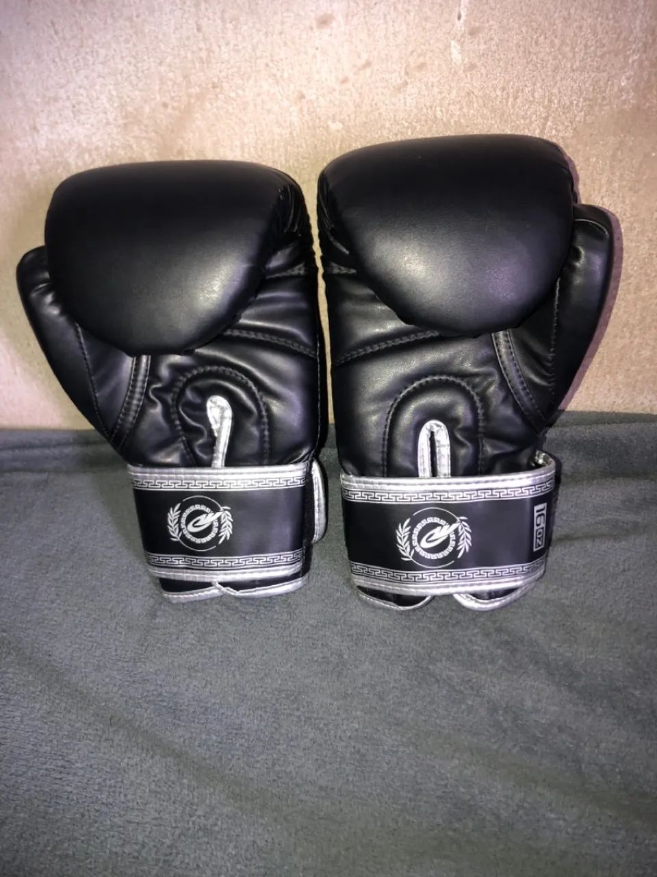 LUVA DE BOXE E MUAY THAI OLYMPO 16OZ - Foto 3