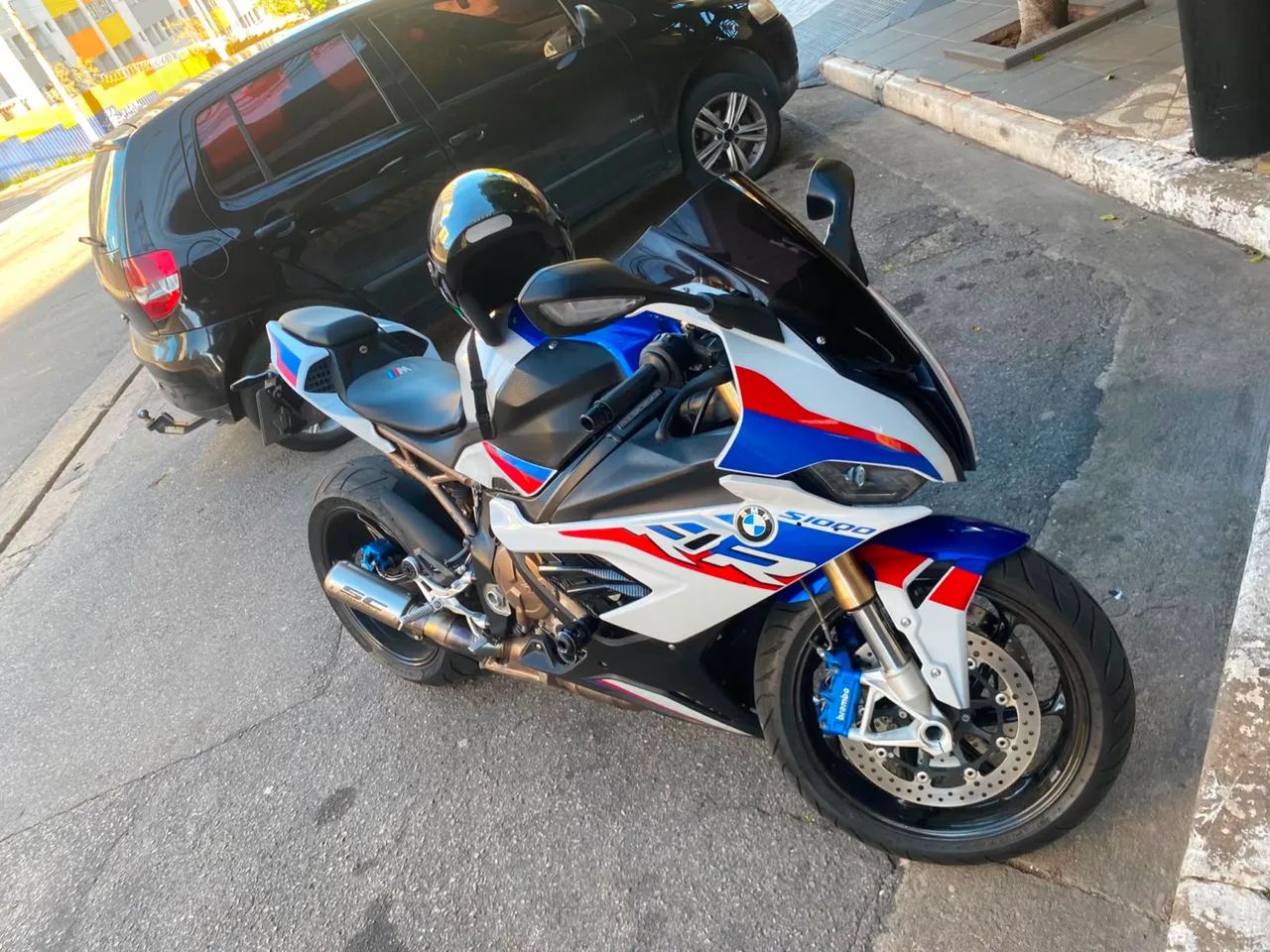 BMW s1000