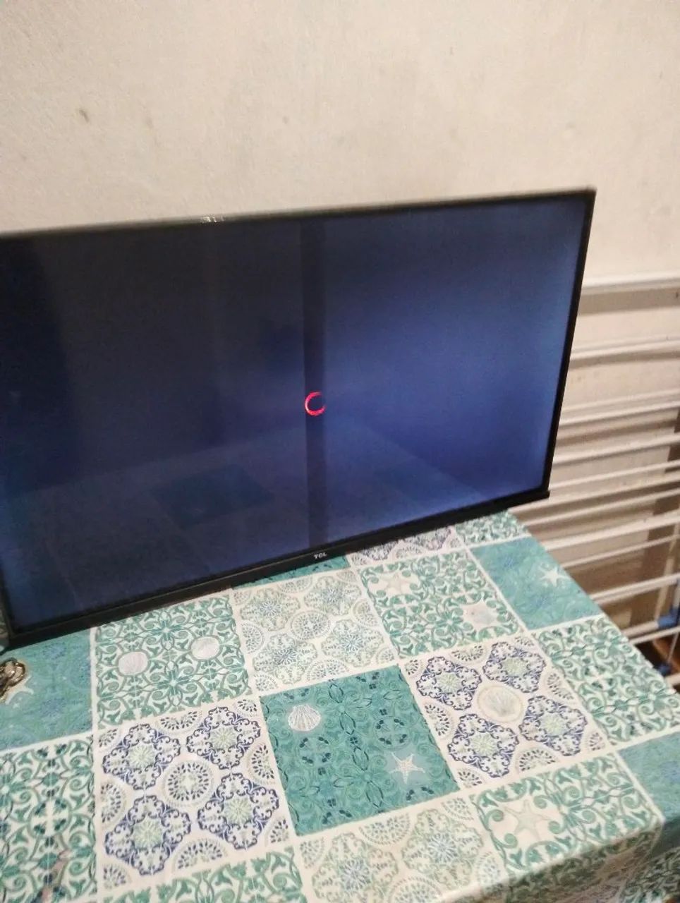 Televisão TCL 32 polegadas com defeito na tela - Foto 5