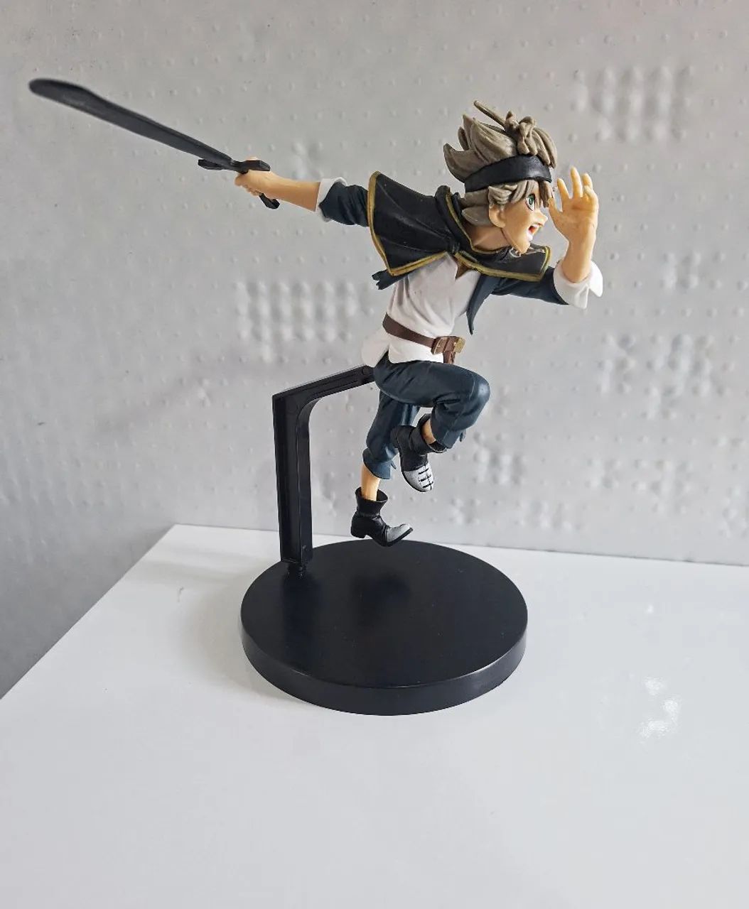 Figure Asta Black Cover 18cm - Foto 2