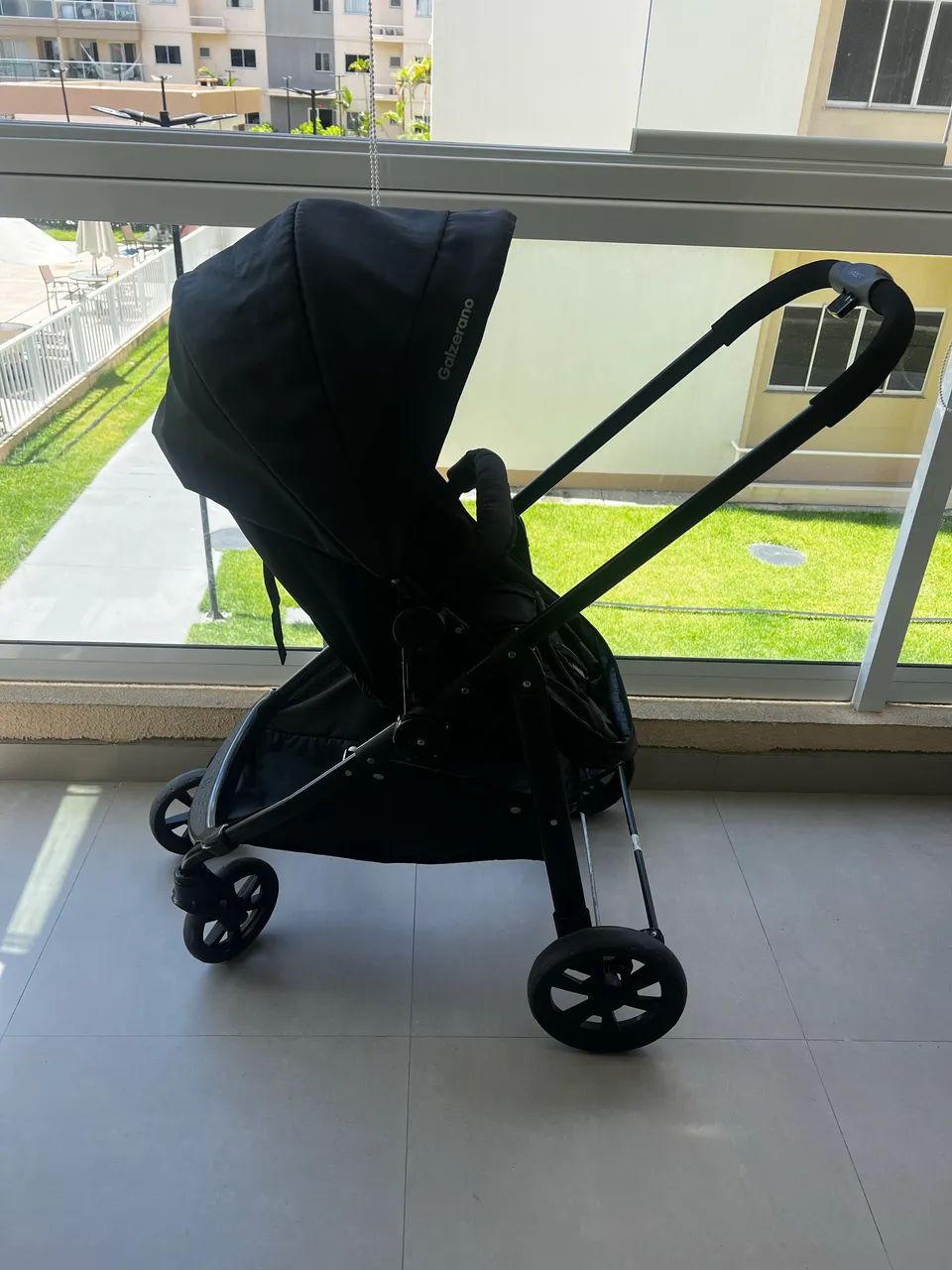 Carrinho de bebê com Moisés e bebê conforto  - Foto 3