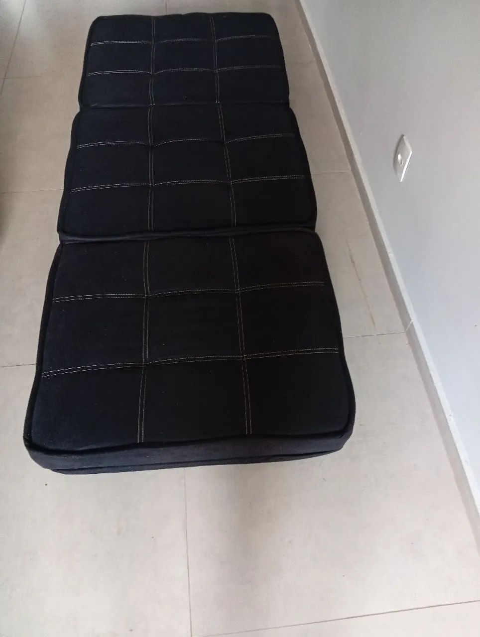 Cama solteiro vira puff