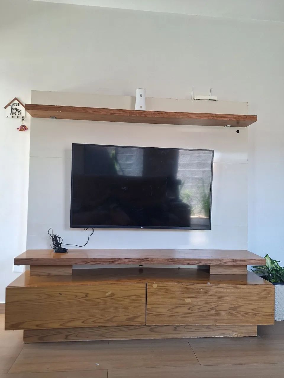 Rack com painel de Tv