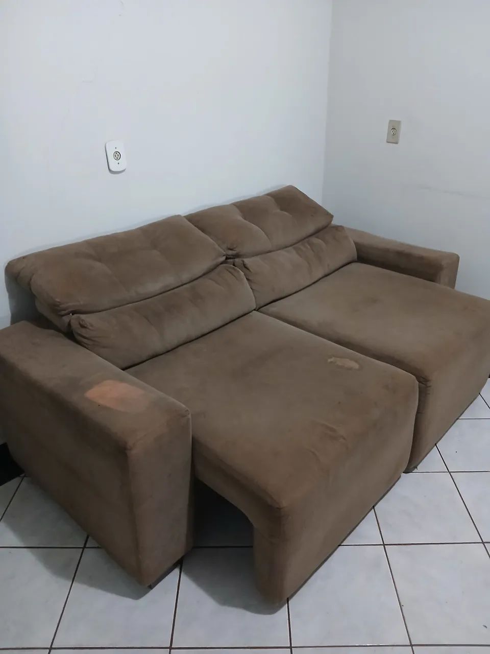 Vendo sofa retrátil e reclinável 2 mts  - Foto 3