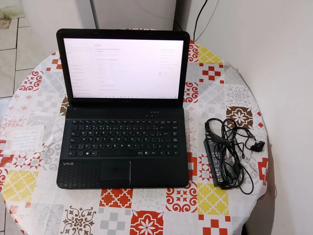 Vendo notebook Sony em perfeito estado de uso 