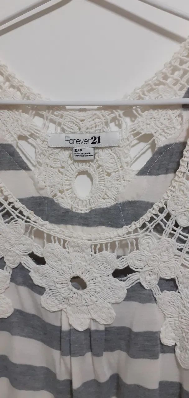 Blusa Feminina com Bordado Forever 21 - Foto 5
