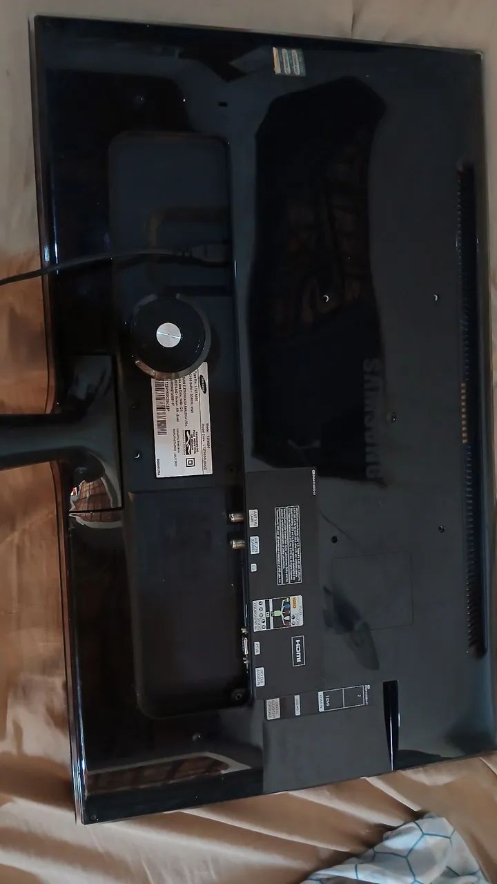 Vende-se televisão semi nova 28 polegadas - Foto 3