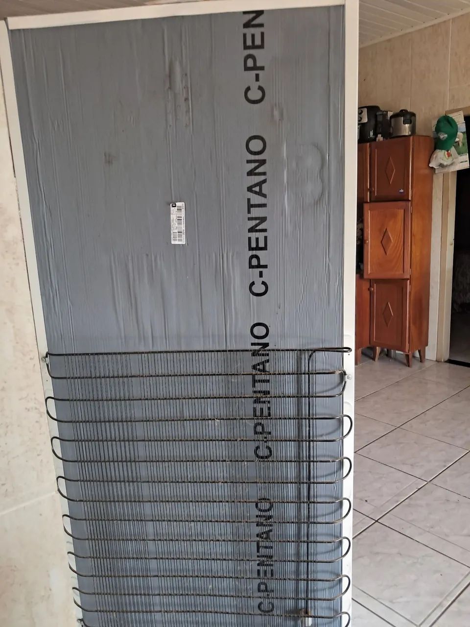Vende se geladeira semi nova  - Foto 3