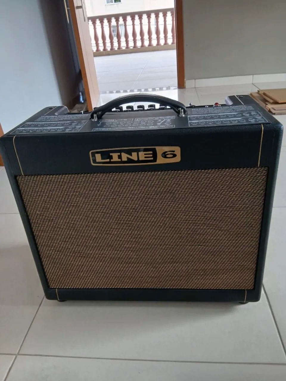 LINE 6 DT-25 COMBO