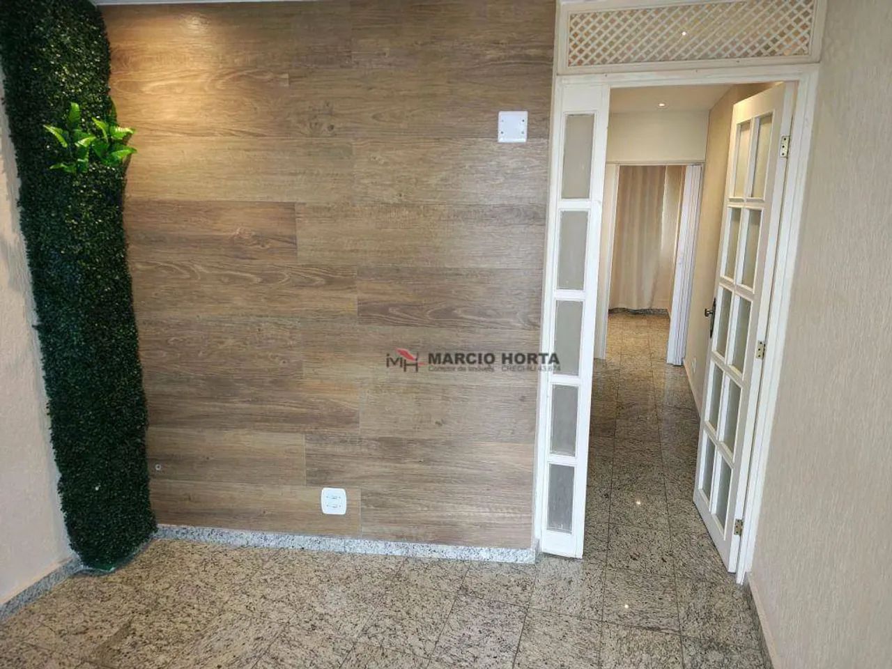 Sala, Itaipu, Niterói, Venda.