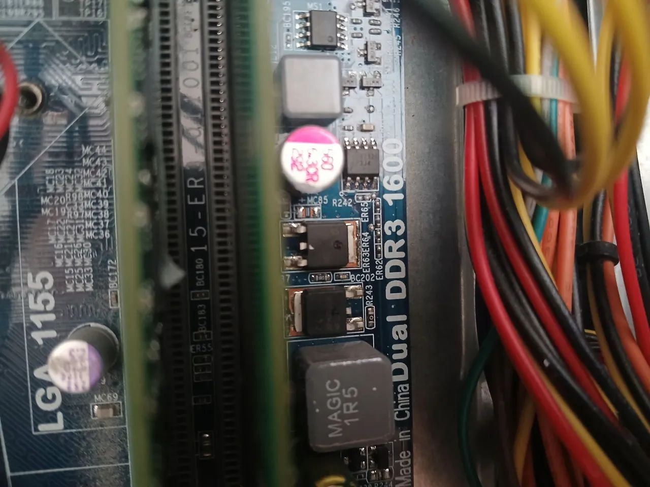 Gabinete PC - Foto 5