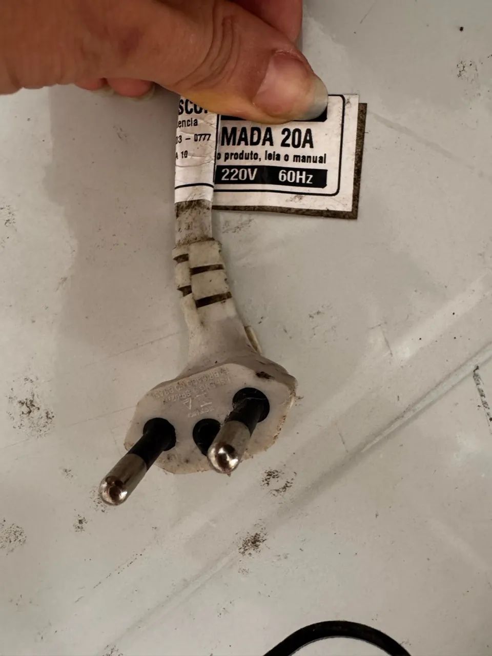 Vendo ar condicionado Consul com controle e led - Foto 4