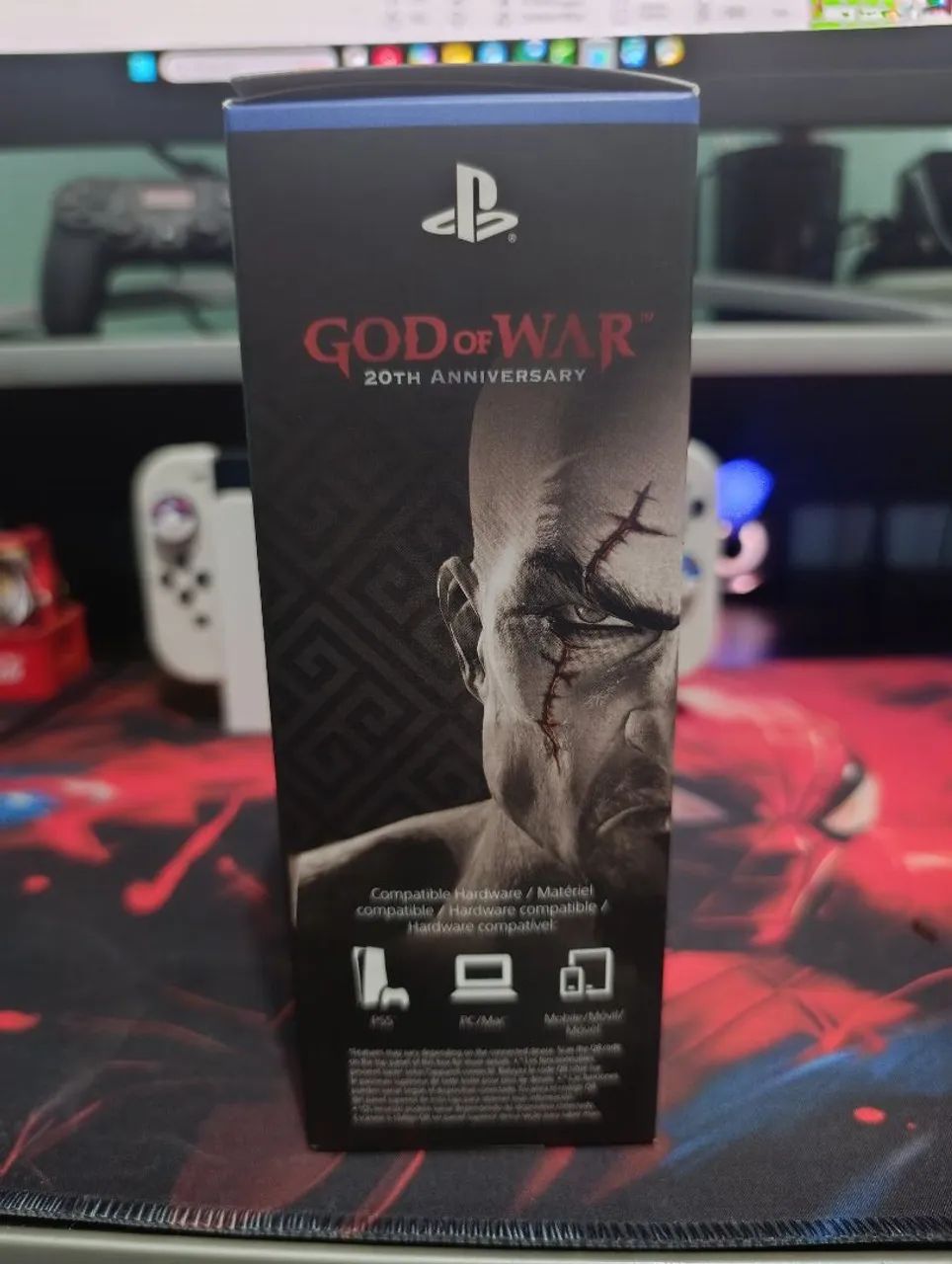 Dualsense Edição especial 20 anos God of War  - Foto 4