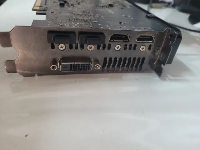 Placa de video RX 580 4GB Asus  - Foto 5