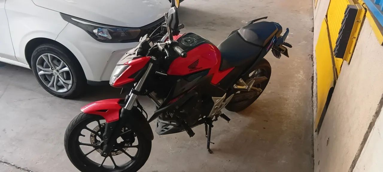 Cb 300F - Foto 2