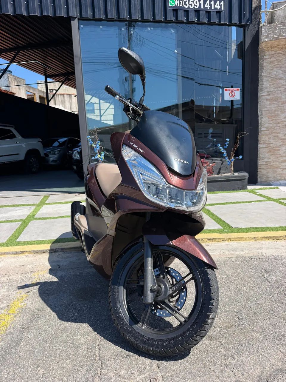 PCX DLX 2018 - Foto 2