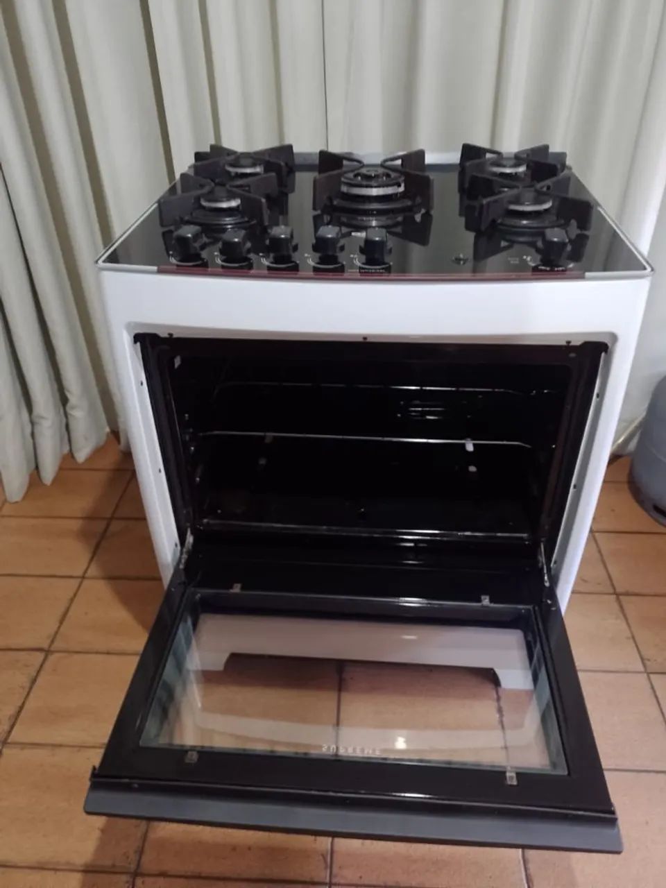 Fogão Dako mesa de vidro impecável funcionando perfeitamente  - Foto 4