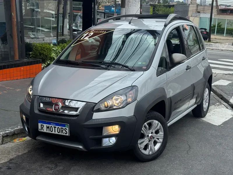 Fiat Idea Adv./ Adv.lock.dualogic 1.8 Flex 5P 2012 - Foto 2