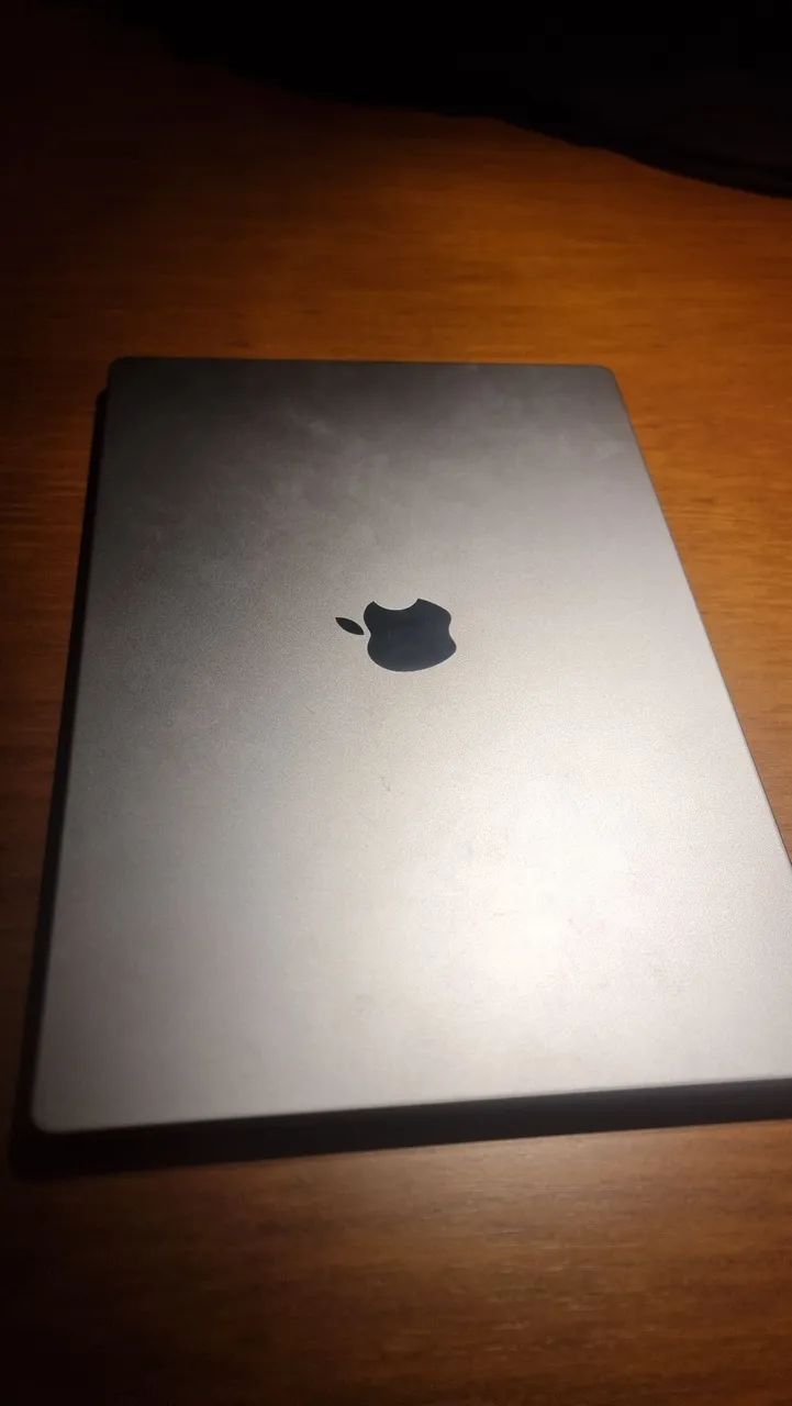 MacBook Pro M2 Max - 96GB 2TB