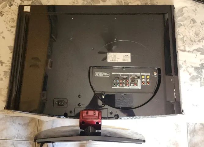 Tv LG 32 POL. modelo 32LB9RTB TIME MACHINE Com PIP (Leiam o Anuncio) - Foto 5