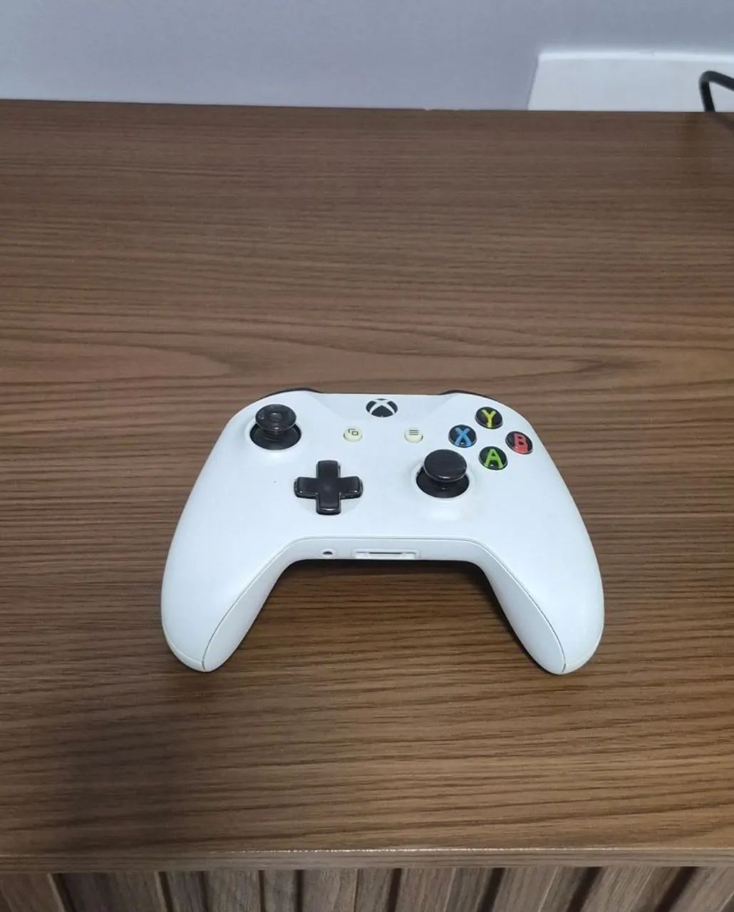 CONTROLE XBOX EXCELENTE FUNCIONAMENTO - Foto 5