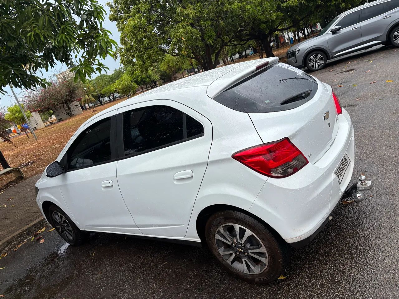 Chevrolet Onix ONIX HATCH LTZ 1.4 8V FlexPower 5p Mec. 2015