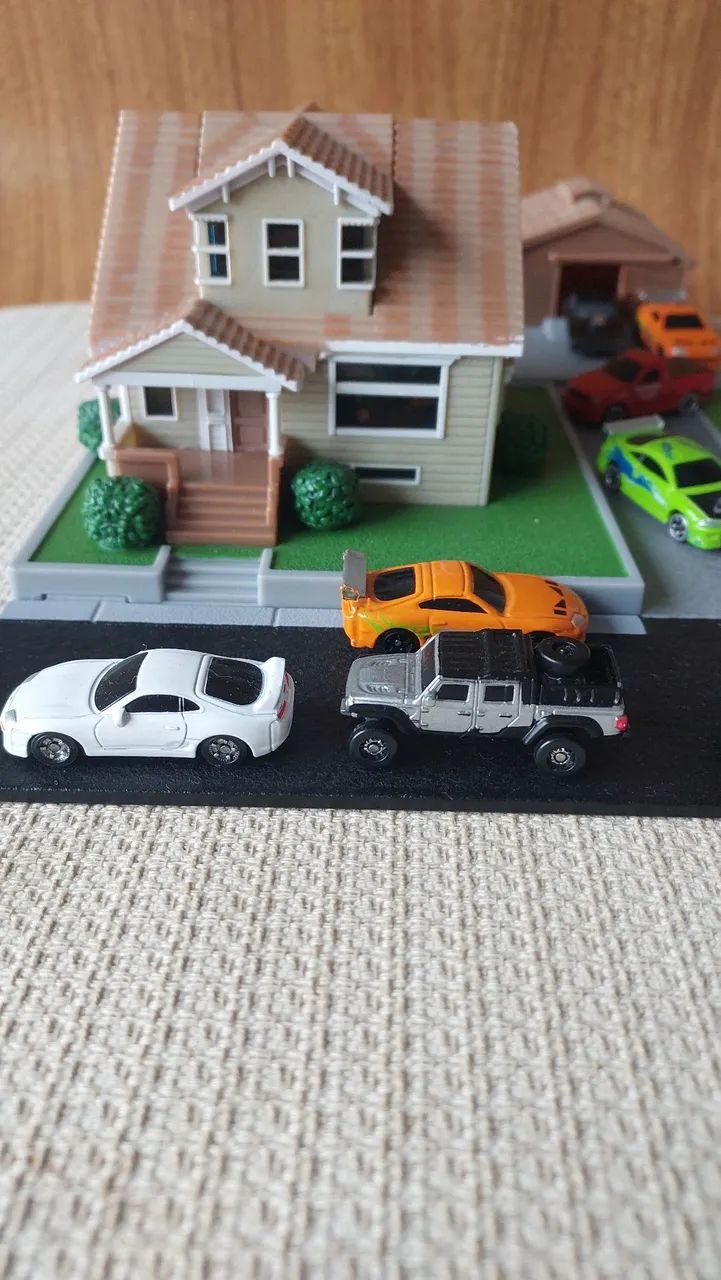 Casa e miniatura de veículos Toretto Velozes e furiosos  - Foto 2