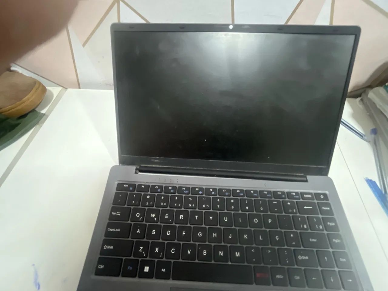 Vendo Notebook Positivo HQ screen Joy