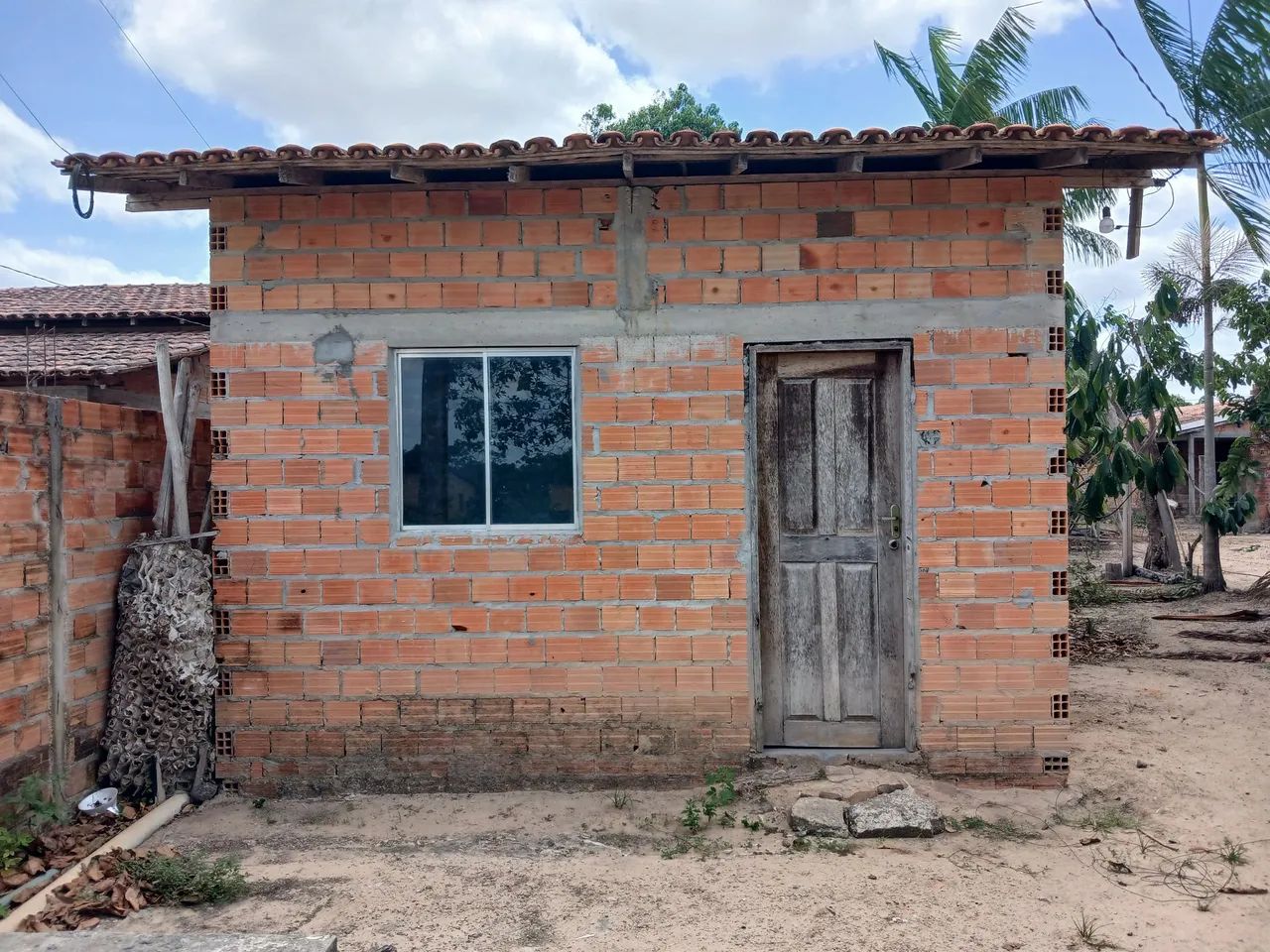 Vendo casa na Calúcia - Foto 2
