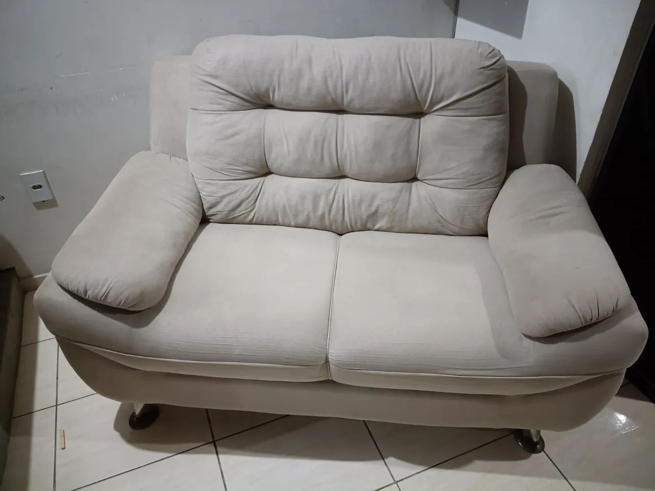 Vendo geladeira e sofa - Foto 2
