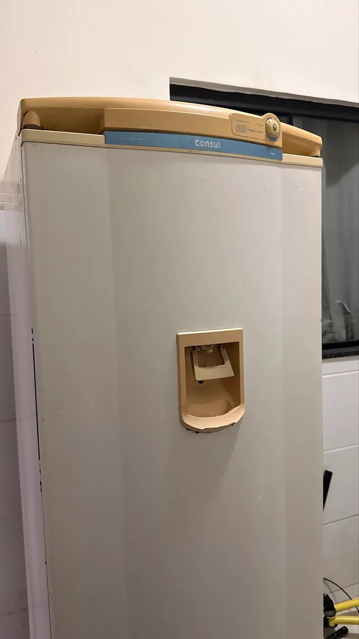Geladeira Cônsul 380l
