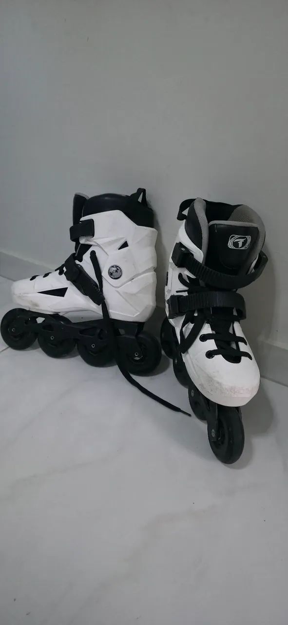  Patins Traxart Revolt Branco 80mm ABEC-9  - Foto 4
