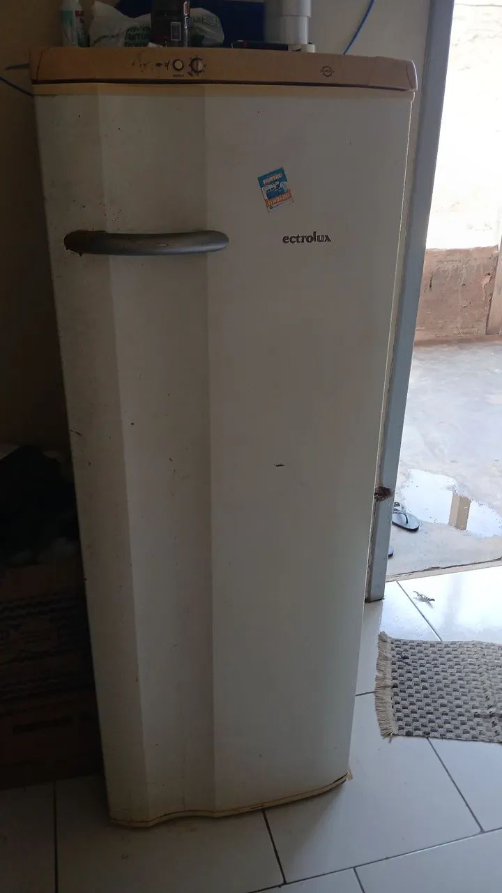 Vendo geladeira