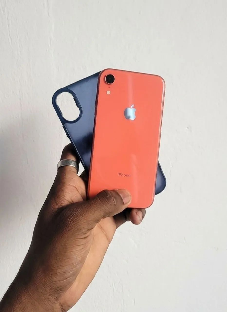 IPhone XR/ 64GB conservado  - Foto 3