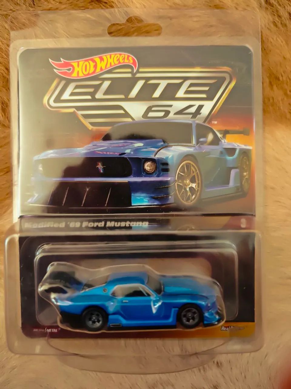 Hot Wheels elite 64  69 Ford Mustang 
